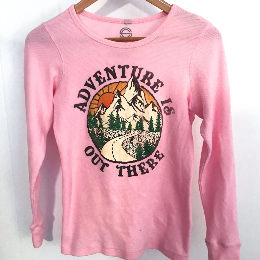 Mountain Adventure Graphic Long Sleeve Thermal Top